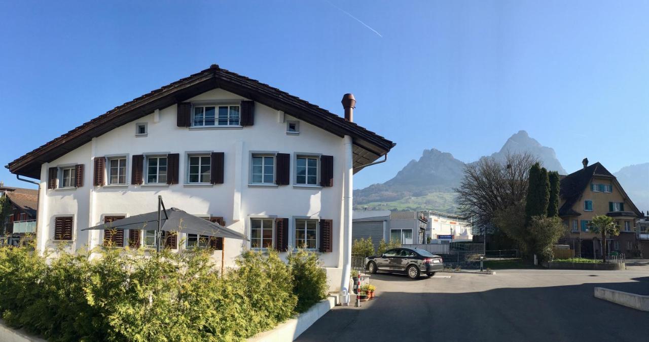 Bed and Breakfast The Delicate Question Which Schwyz Exterior foto